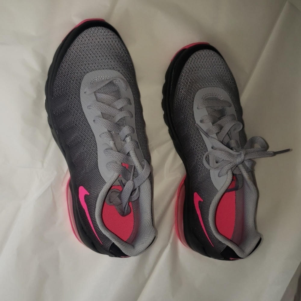 Nike Air sneakers brand new